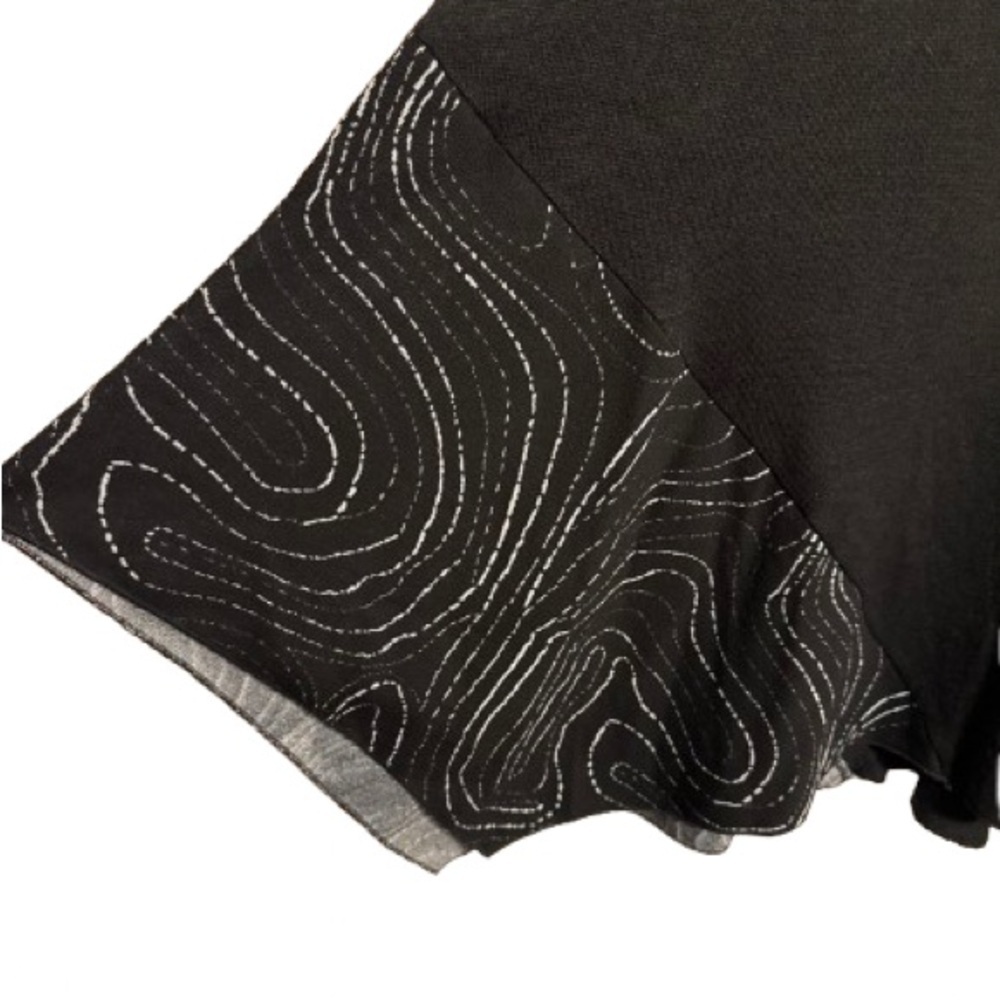 SHANA  Black Tunic top  with White Accents - Picture 5 of 10